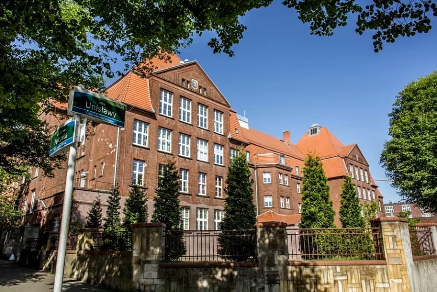 Nabór do szkół ponadpodstawowych 2024 10 maja 2024 w Szczecinie rozpocznie się nabór do szkół ponadpodstawowych na rok szkolny 2024/2025.