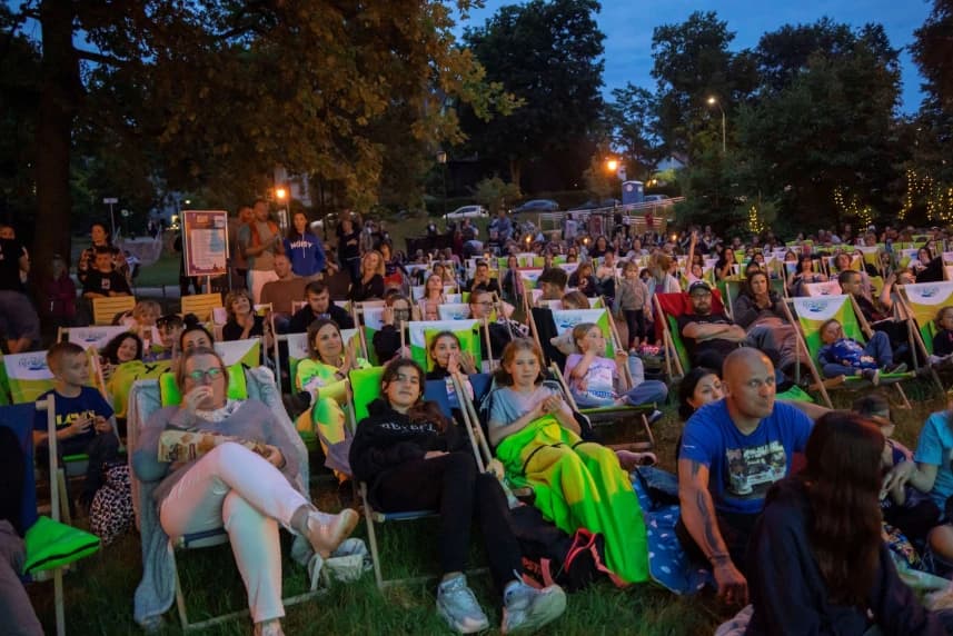 Das Kino im Liegestuhl kehrt zurück! Das Kino im Liegestuhl kehrt zurück!