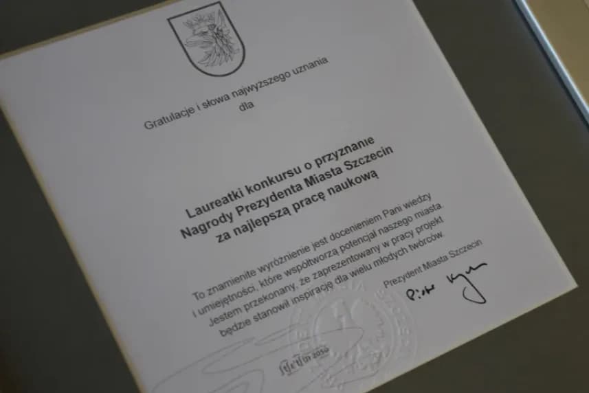 Aplikuj i wygrywaj! Nagrody za najlepszą pracę naukową Aplikuj i wygrywaj! Nagrody za najlepszą pracę naukową