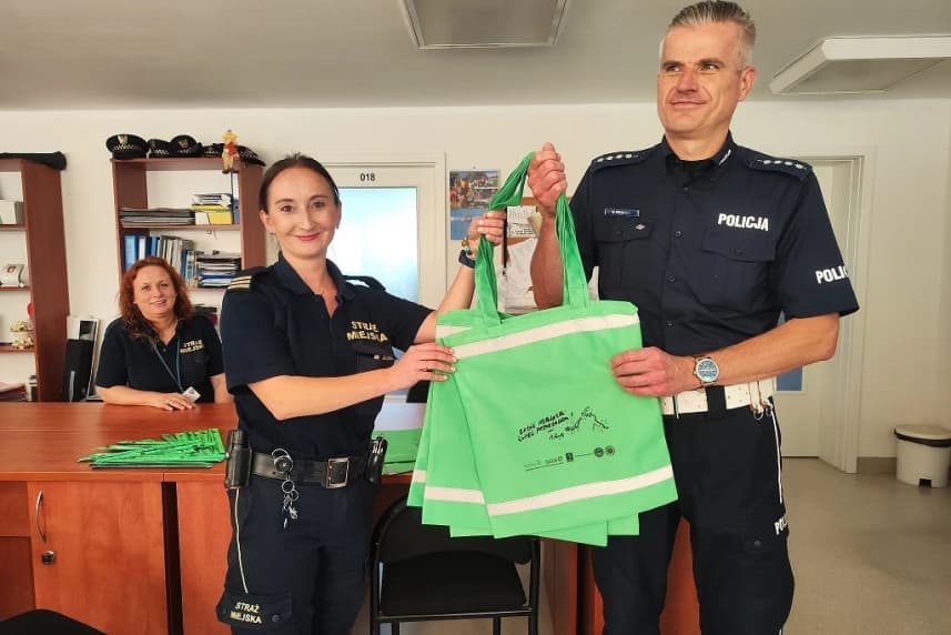 "Widoczni czyli bezpieczni". Wspólna akcja Policji i Straży Miejskiej "Widoczni czyli bezpieczni". Wspólna akcja Policji i Straży Miejskiej