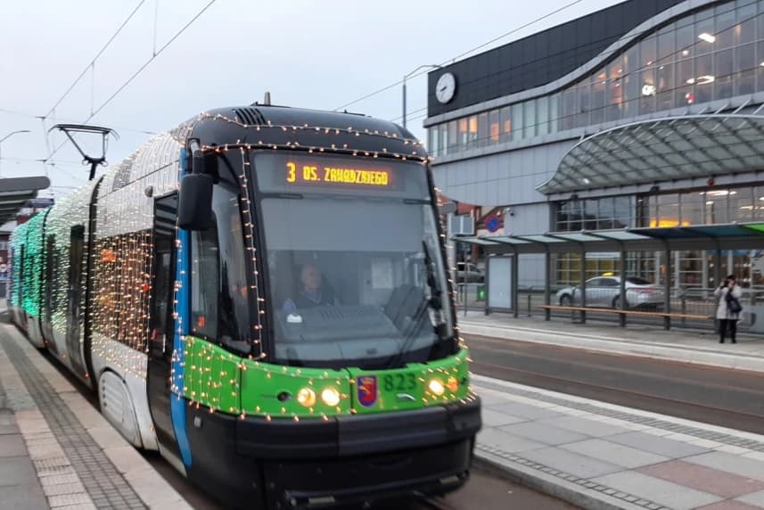 Na Kolumba znów jeżdżą tramwaje „Trójka” kursuje w relacji Osiedle Zawadzkiego – Pomorzany (przez ul. Nową),