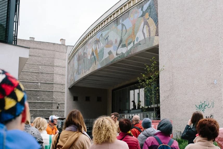 Chodź na ostatni w tym roku spacer po Śródmieściu fot. Grażyna Iłowiecka - Oswajanie miasta