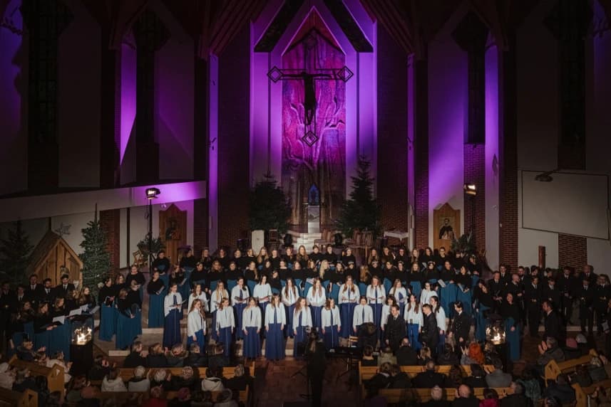 Koncert Noworoczny Chóru Politechniki Morskiej w Szczecinie Podczas koncertu Chór Politechniki Morskiej zabierze publiczność w fascynującą, muzyczną podróż.