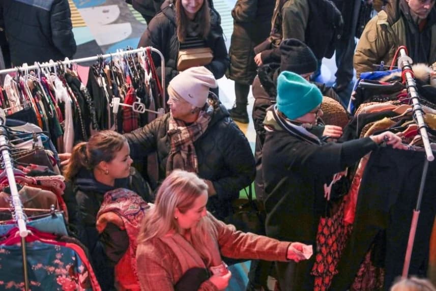 Zbliża się 29 edycja Less Waste Market Market czynny będzie w godzinach 12:00 - 16:00.