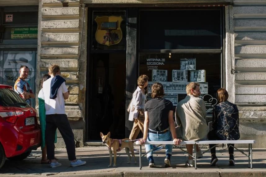 Porozmawiajmy o rewitalizacji: Widzimy się „U Krysi” Porozmawiajmy o rewitalizacji: Widzimy się „U Krysi”
