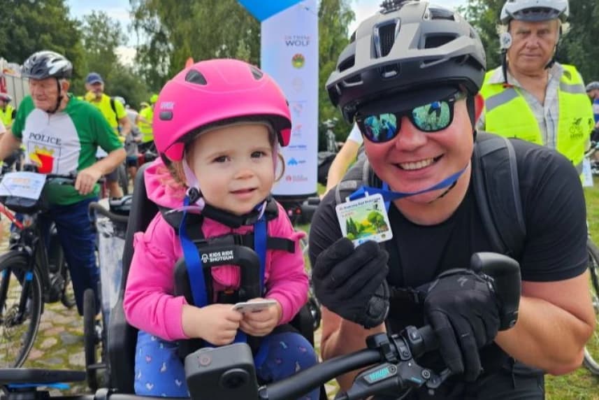 Ponad 200 rowerzystów na 10. Rodzinnym Rajdzie Rowerowym „Do Rezerwatu Świdwie z Gryfusem” 10. edycja Rodzinnego Rajdu Rowerowego „Do Rezerwatu Świdwie z Gryfusem”.