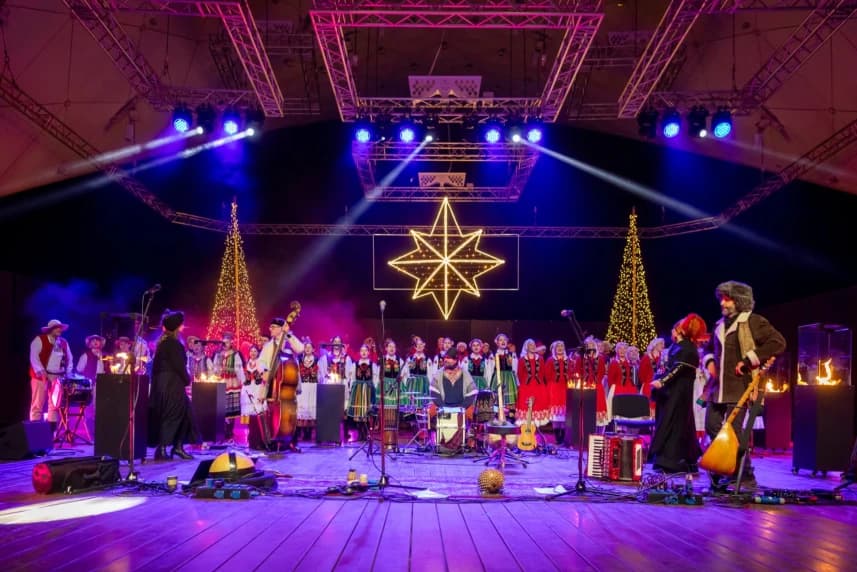 Świąteczny koncert „Hej kolęda, kolęda” w Teatrze Letnim Zespół Pieśni i Tańca „Szczecinianie”