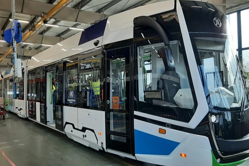 Pierwsza Gamma niebawem w Szczecinie Dwukierunkowy tramwaj niskopodłogowy Moderus Gamma