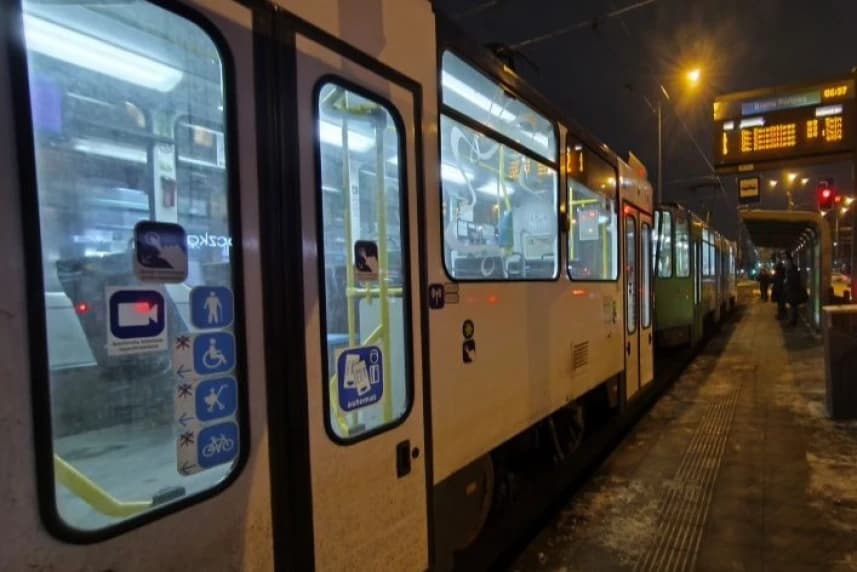 Komunikacja tramwajowa wraca na normalne tory Komunikacja tramwajowa wraca na normalne tory