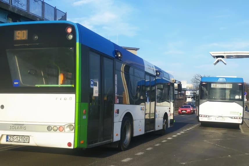 Zmiany w komunikacji. "90" i "526" wracają na stałe trasy Autobus linii 90