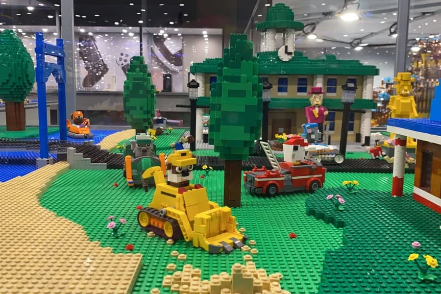 Największa wystawa LEGO w Europie w Szczecinie. 8 milionów klocków i gigantyczne modele w Turzynie Wystawa Lego w Szczecinie