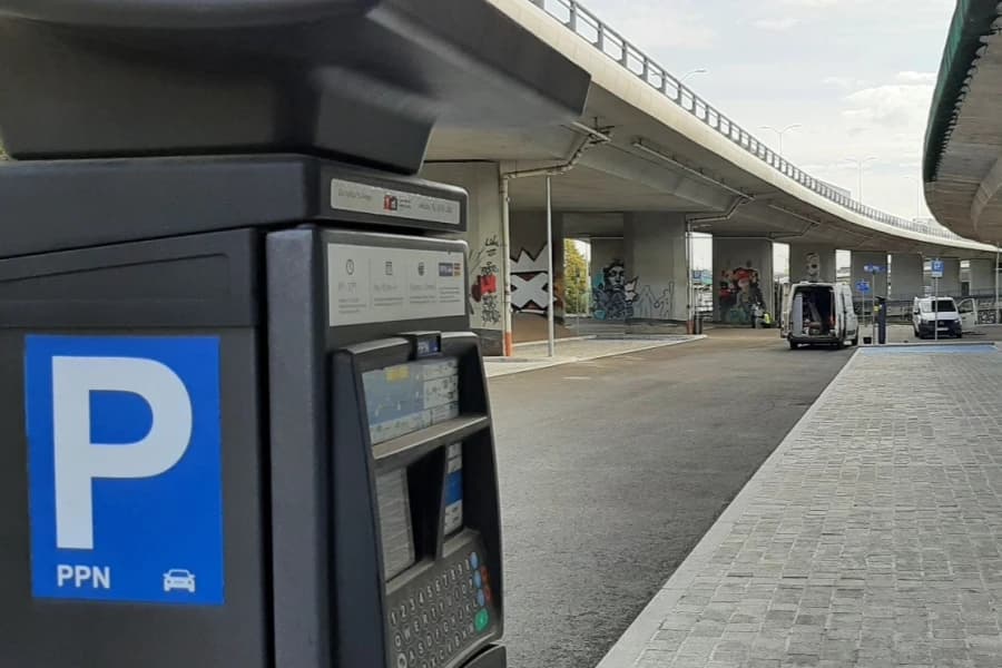 Wznowienie kontroli opłat na PPN Trasa Zamkowa Parkomat pod Trasą Zamkową w Szczecinie.