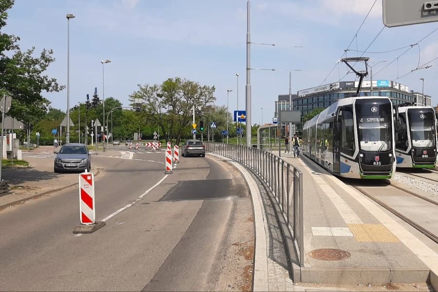 ZUT zbada przyczyny zapadliska przy placu Szyrockiego. Podpisano umowę na ekspertyzę zapadliska w al. Powstańców Wielkopolskich