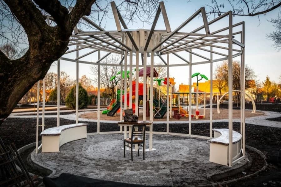 Plac zabaw w Parku Wolności zostanie odbudowany. Wróci statek Freedom Park Wolności