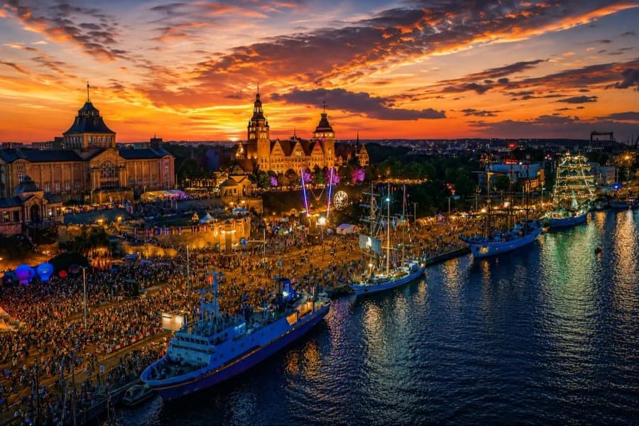 Kolejne żaglowce płyną do Szczecina. Harmonogram wpłynięć na Żagle 2026 Żaglowce