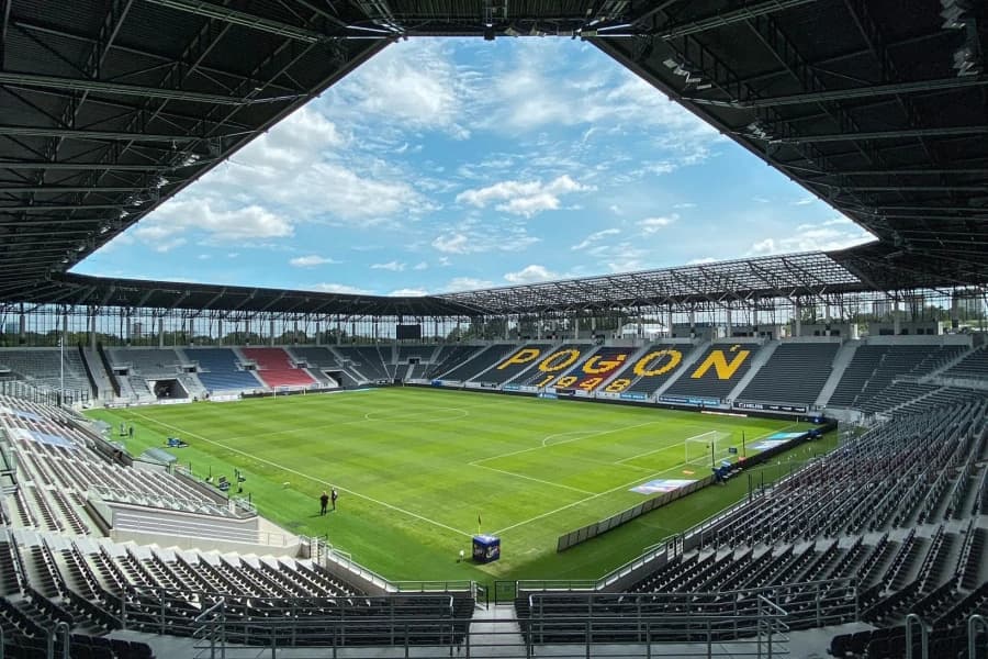 Pogoń Szczecin – Wisła Płock. Dodatkowa komunikacja po meczu Przystanek Twardowskiego Stadion