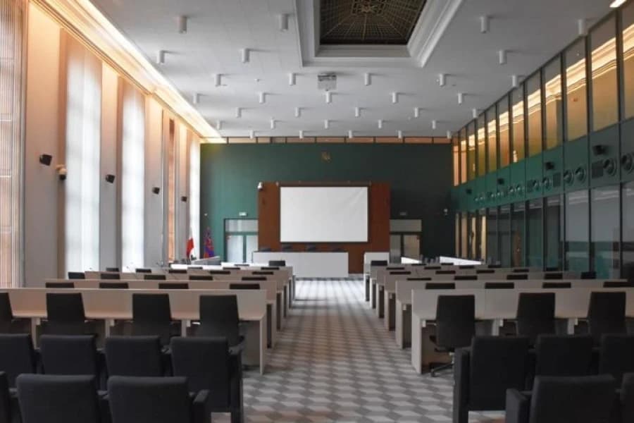 XXIV zwyczajna sesja Rady Miasta Szczecin Przed nami pierwsza po wakacyjnej przerwie sesja Rady Miasta Szczecin. Początek obrad zaplanowano na godzinę 10.00.