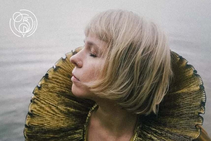 Ina West Solo