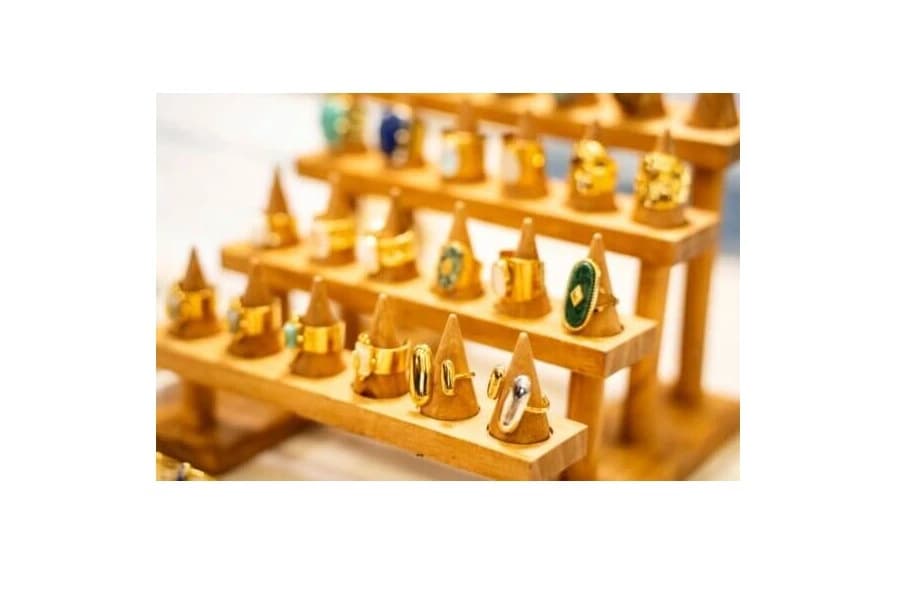 Giełda Biżuterii Minerałów i Skamieniałości Giełda Biżuterii Minerałów i Skamieniałości